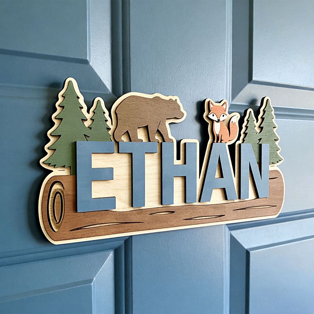 Baby Nursery Decorations - Деревянная табличка с именем на заказ: